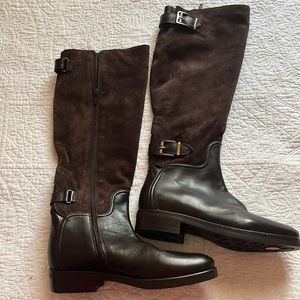 Vibram new condition women’s boots!